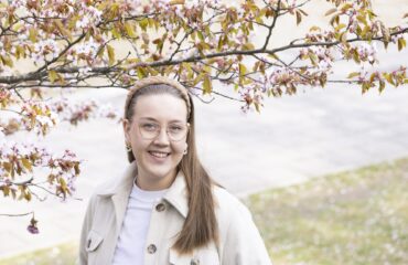 Anni Laine teki opinnäytetyönsä farmasistien perehdytyksestä.