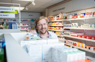 Hakaniementorin apteekin apteekkari Sakari Aropuu